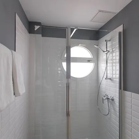 Apartamento Vistas Al Mar En Canteras Playa A Estrenar *